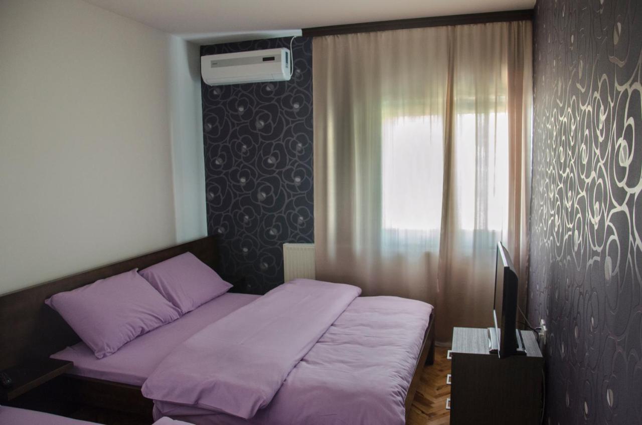 Apartments Rose Hill Belgrado Buitenkant foto